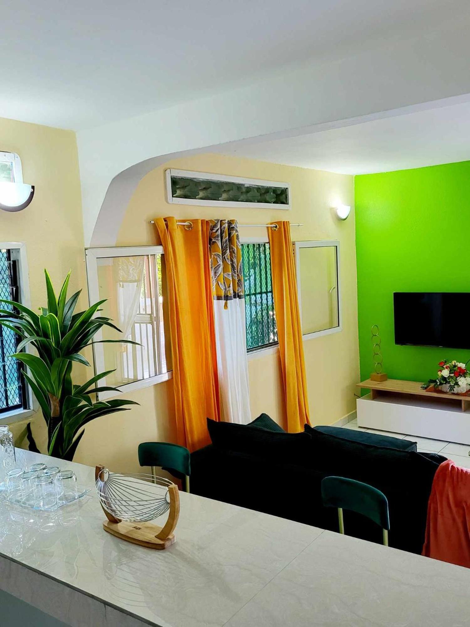 Le Corossol Appart Mamoudzou Extérieur photo